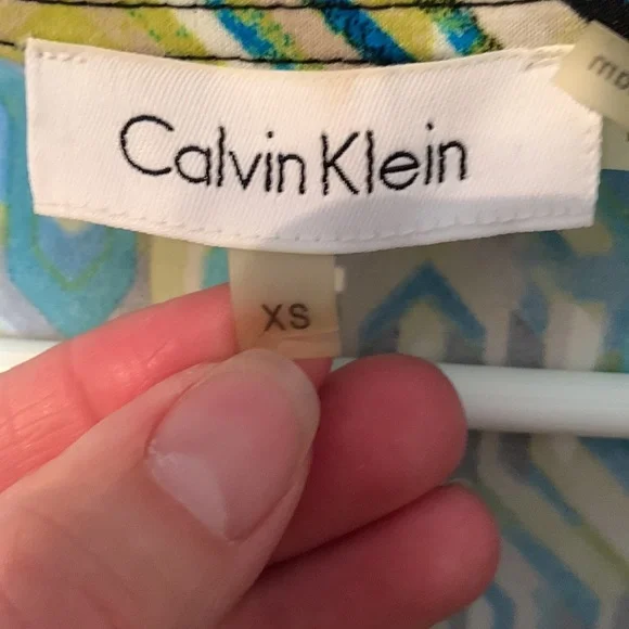 Calvin Klein top - Picture 2 of 4